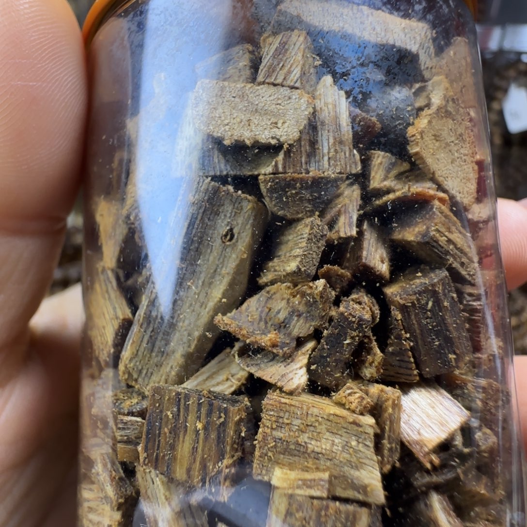 沉香碎屑沉香50克车珠料