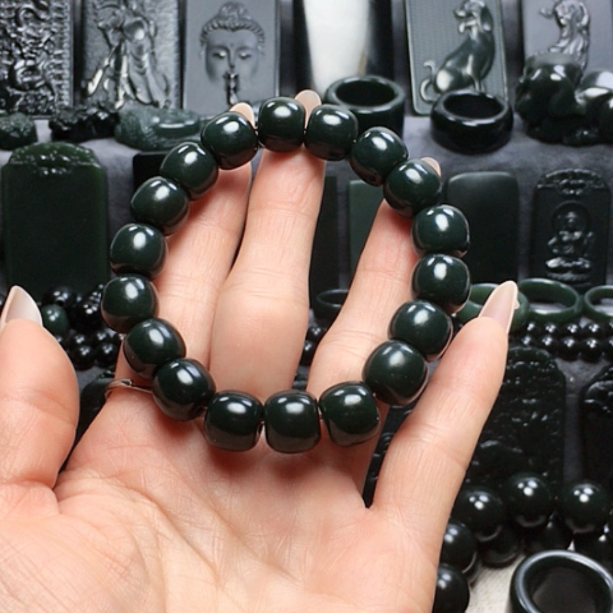 【闪购商品】未镶嵌和田玉手串