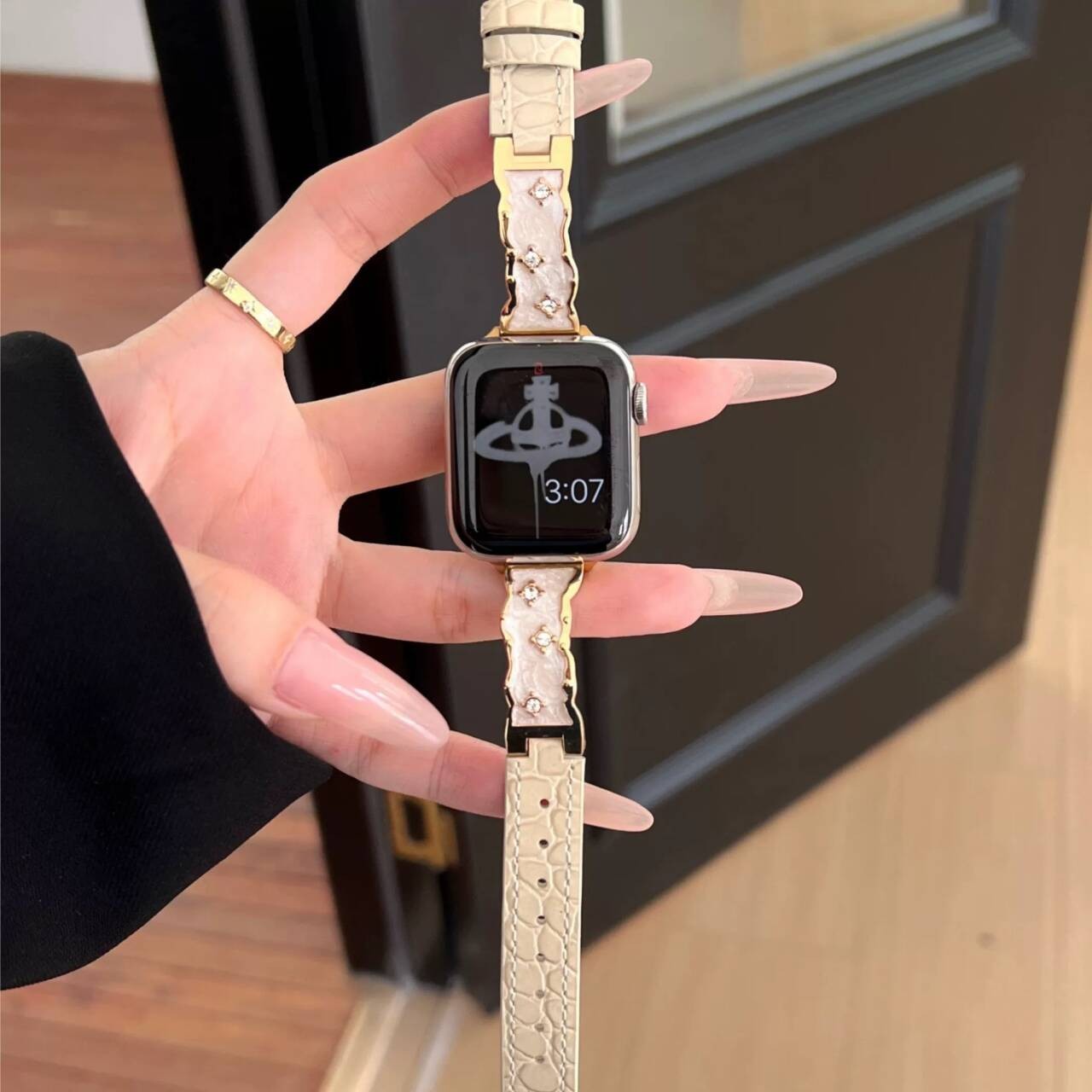 真皮珐琅轻奢鎏金镶钻手镯金属表带适用s10/9代苹果手表 小米手环