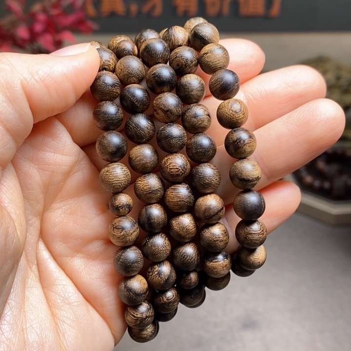 沉香手串越南芽庄黄棋楠瘤疤0.8×108