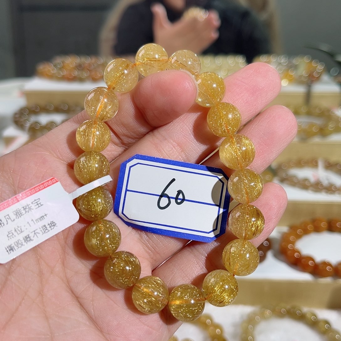 水晶手串未镶嵌格****^