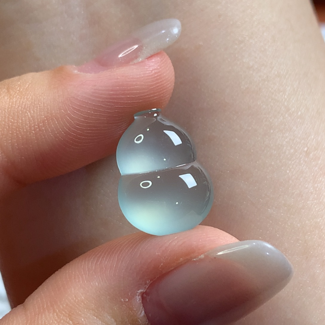 翡翠未镶嵌颈饰湖水蓝调大胖葫芦