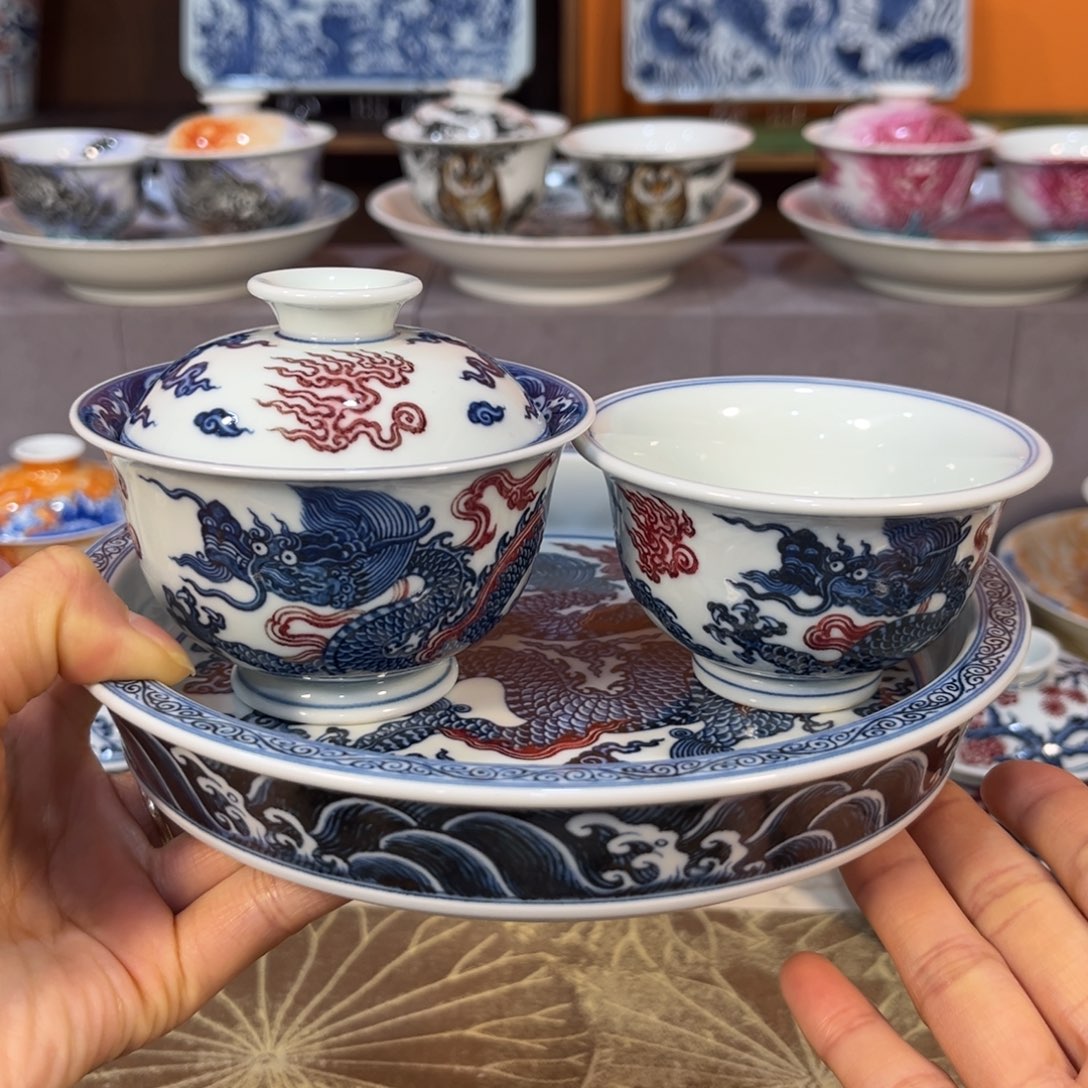 青花釉里红宣德霸王龙