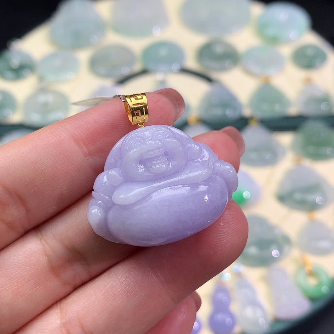 翡翠18K金镶嵌颈饰佛公