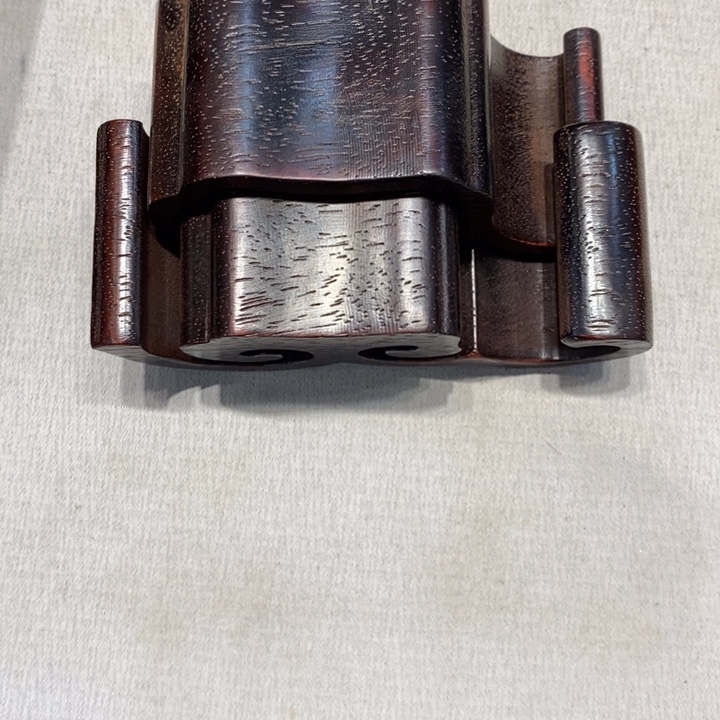 亞***倫木素面手机支架木木木