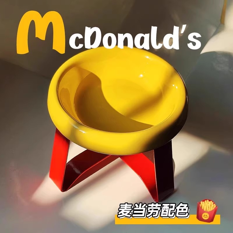 宠物碗pecolo猫咪碗架狗狗吃饭喝水碟猫碗宠物必备物品猫咪水碗