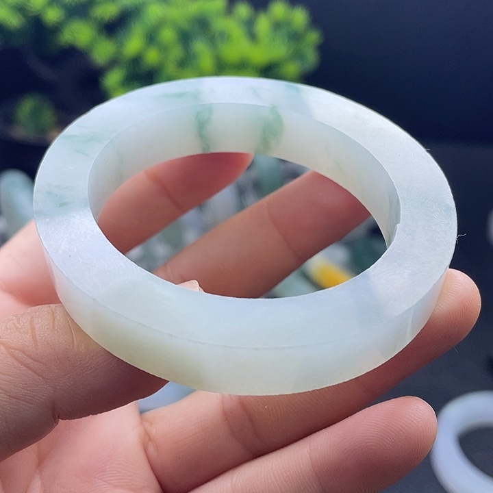 定制翡翠不退不换未镶嵌