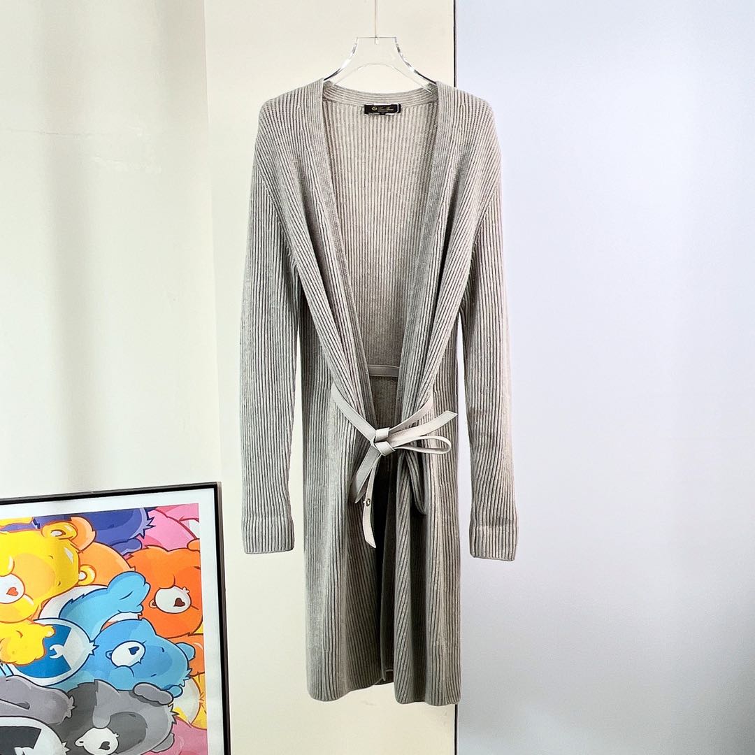 99新/LoroPiana/诺悠翩雅/外套/42码/Xsp38681