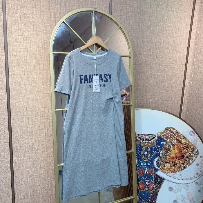 E607孕妇灰色T恤裙