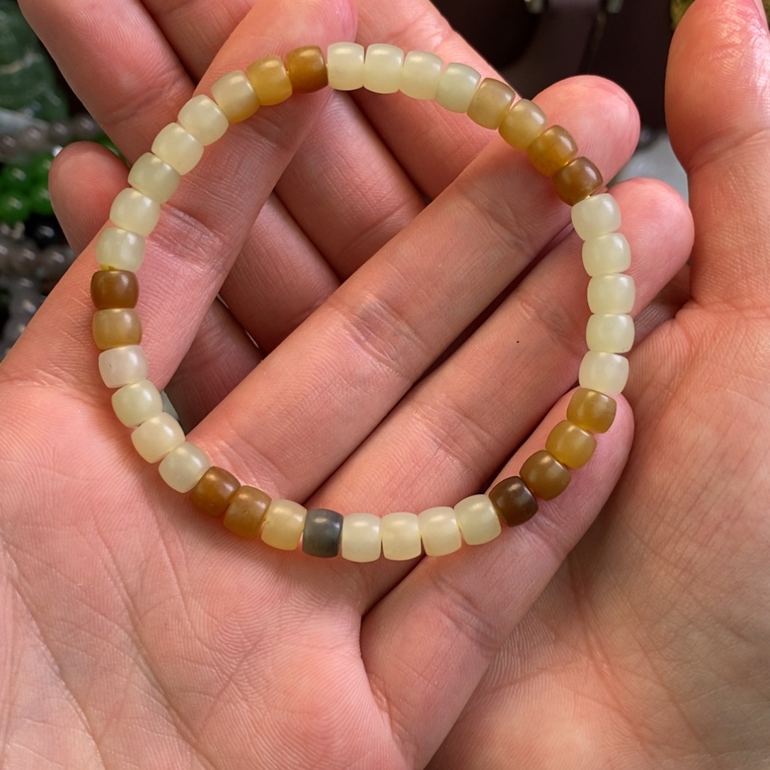 和田玉手链未镶嵌