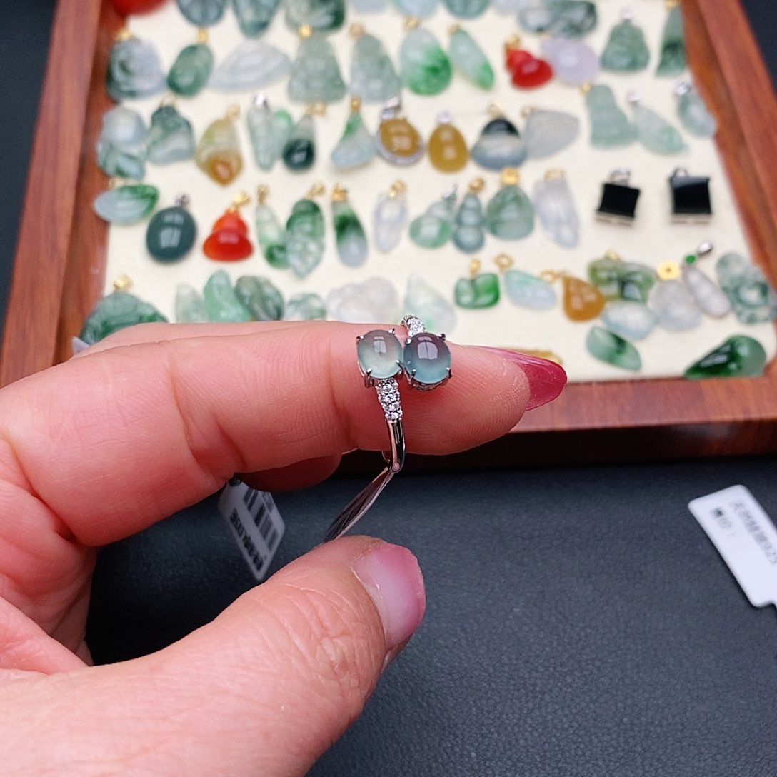 翡翠戒指银S925镶嵌浮**梦戒指