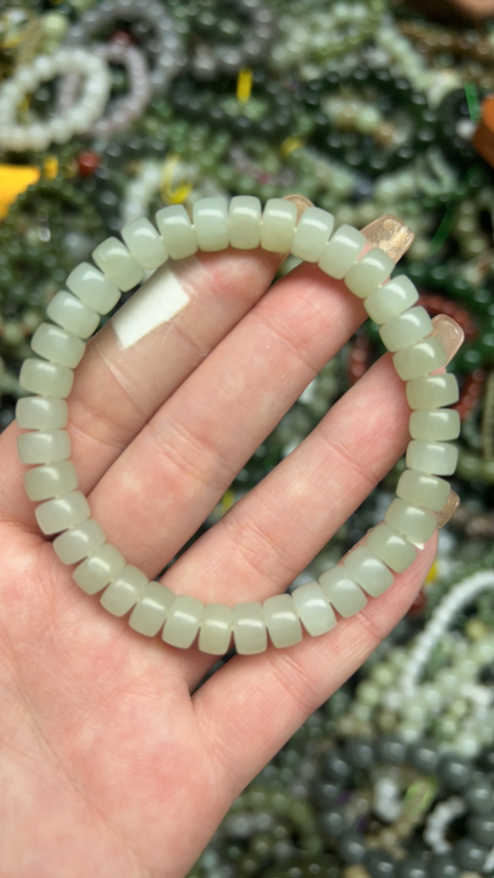 和田玉未镶嵌时尚