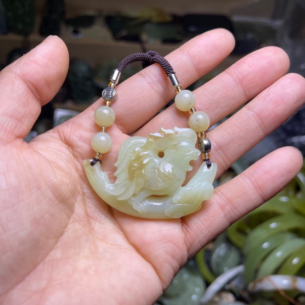 天然和田玉十二生肖越戴越油润