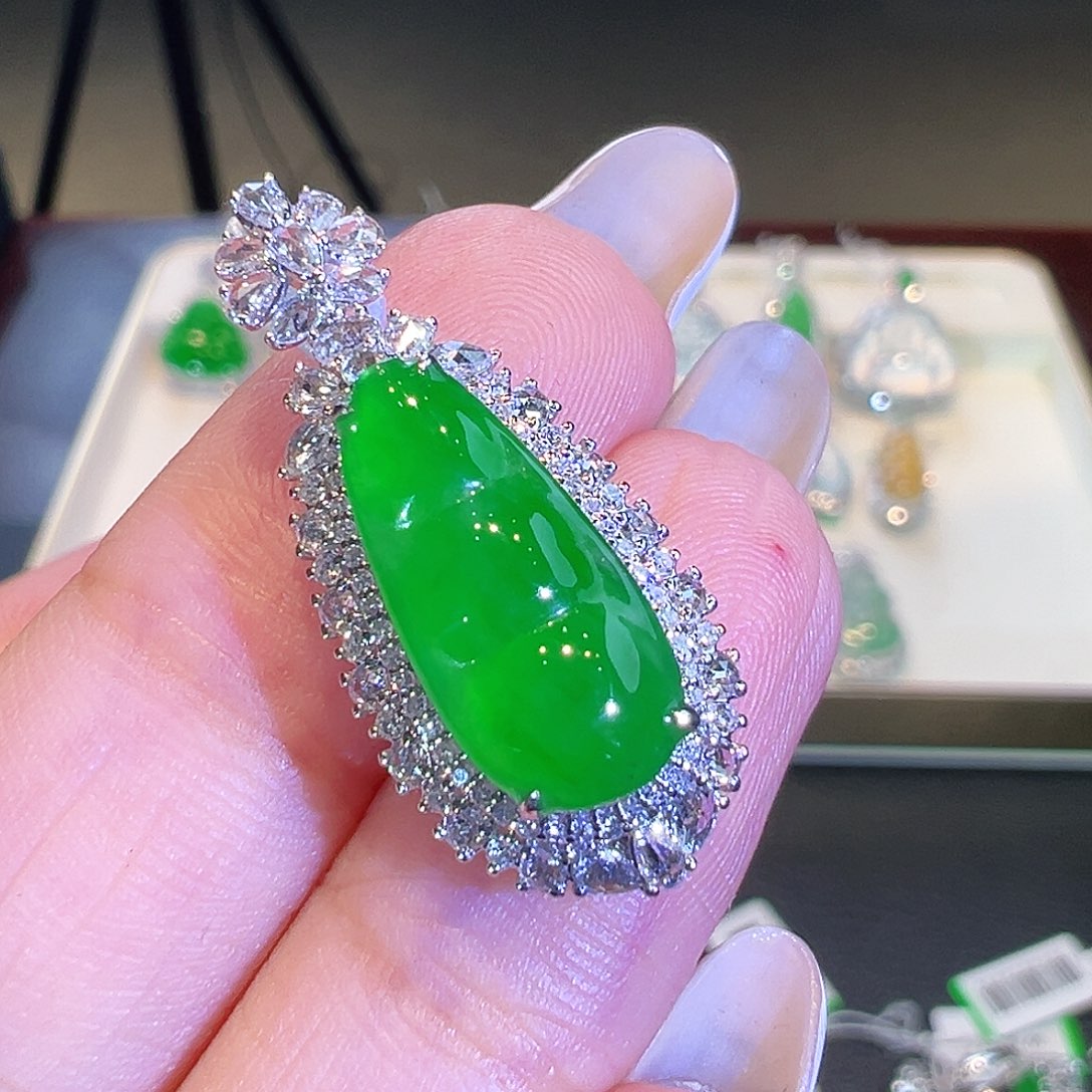 翡翠18K金镶嵌吊坠(不含链)翡翠