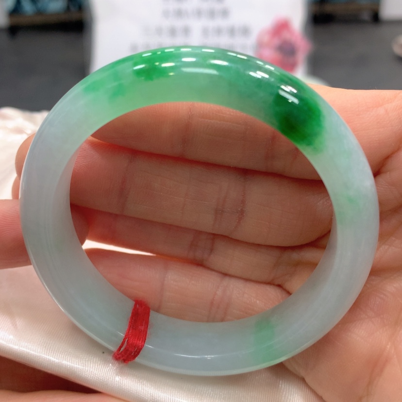 【闪购商品】翡翠手镯未镶嵌翡翠