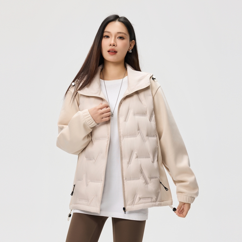 拉夏贝尔秋冬轻薄款羽绒外套简约休闲设计连帽防风保暖
