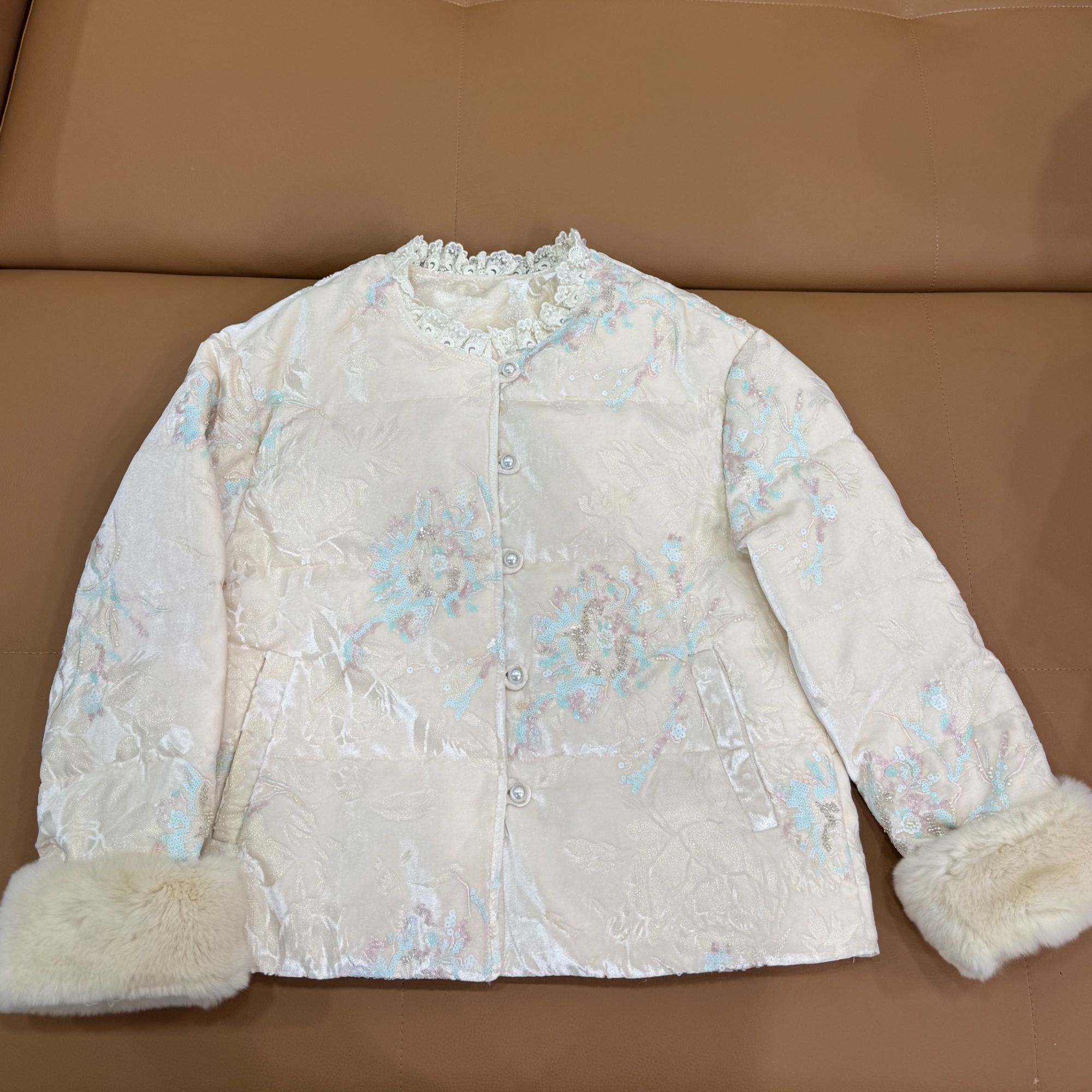 （暖阳）90绒（獭兔毛）新中式国风烧花保暖羽绒服