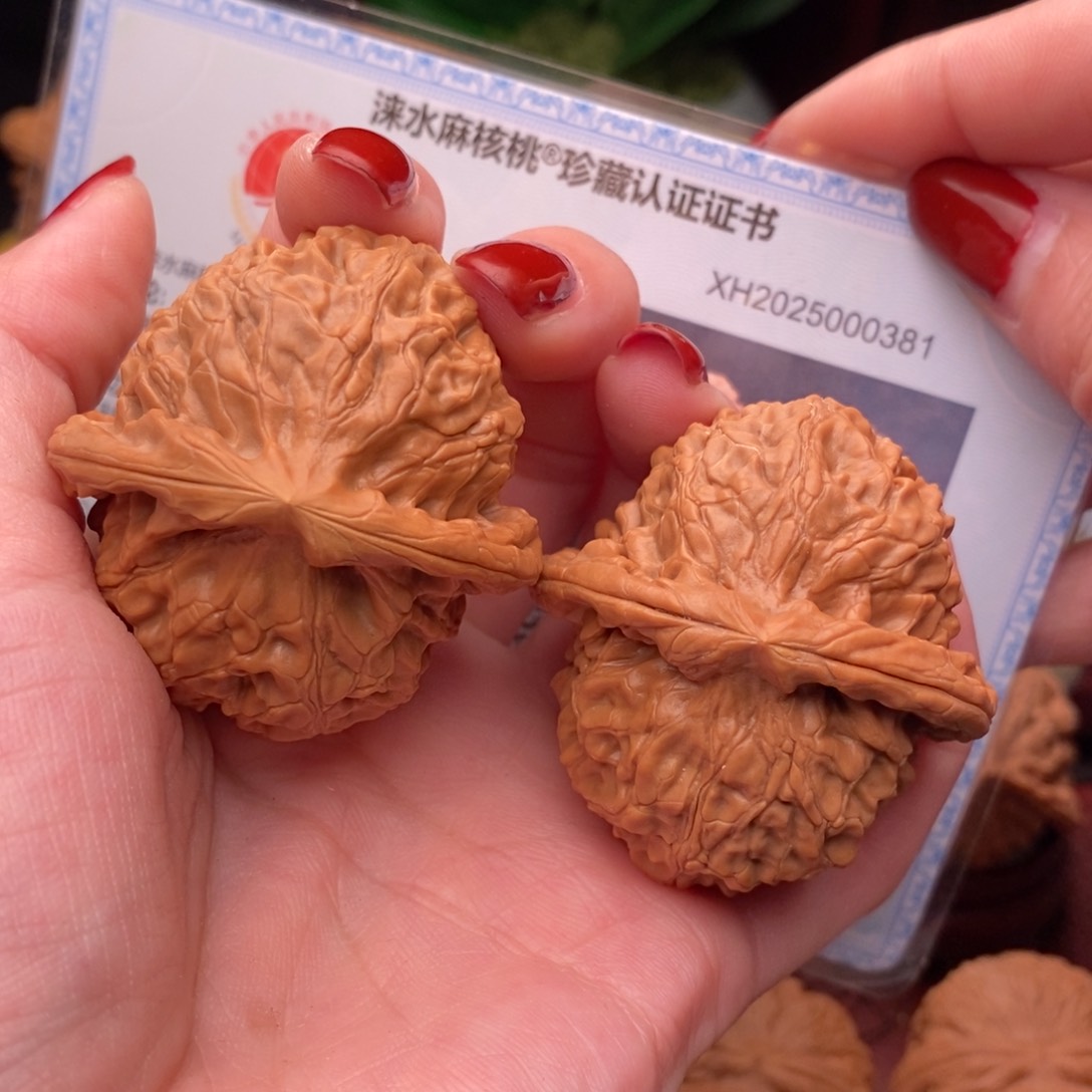 文玩核桃把件玉麒麟44