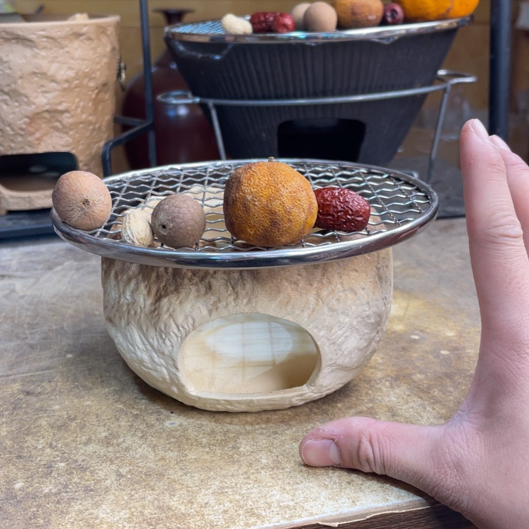 陶瓷片他是最爱吃糖