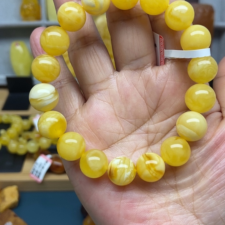 琥珀未镶嵌裸石手串