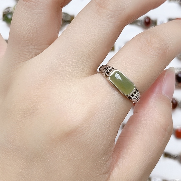 和田玉戒指银S925镶嵌天然