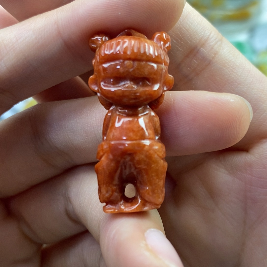 翡翠未镶嵌颈饰子****儿