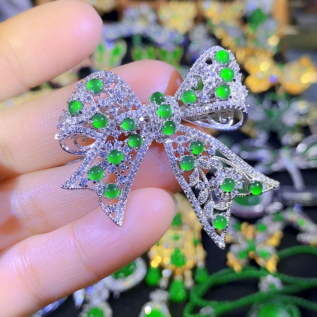 吊坠(不含链)银S925镶嵌翡翠