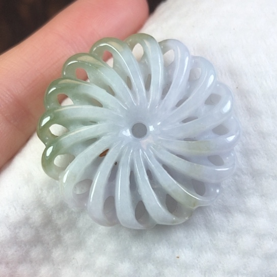 翡翠未镶嵌颈饰缅甸A货，每天下午1点半开播