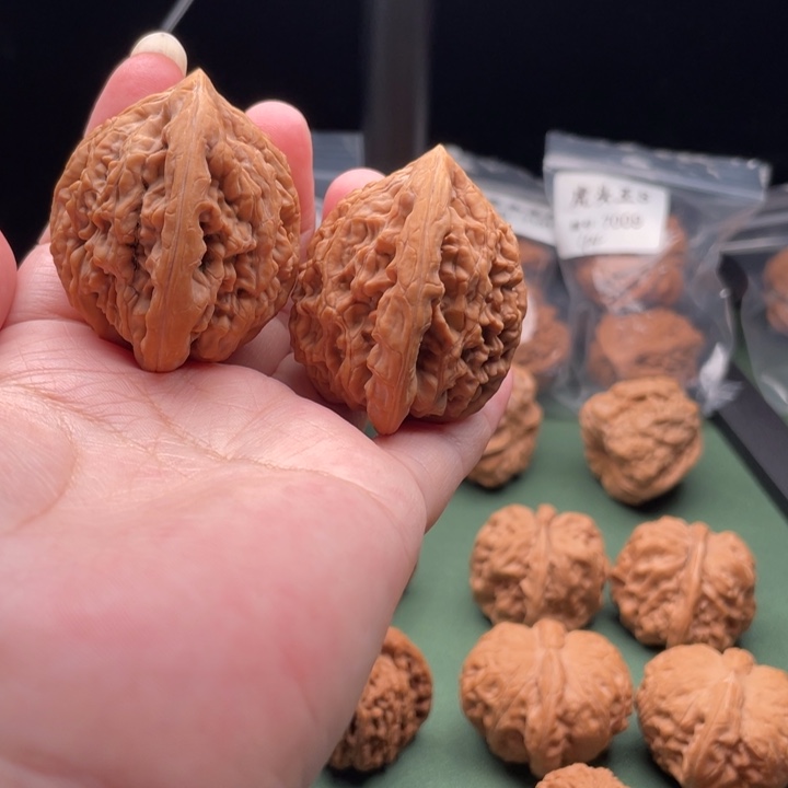大***洋文玩核桃把件文玩核桃7075