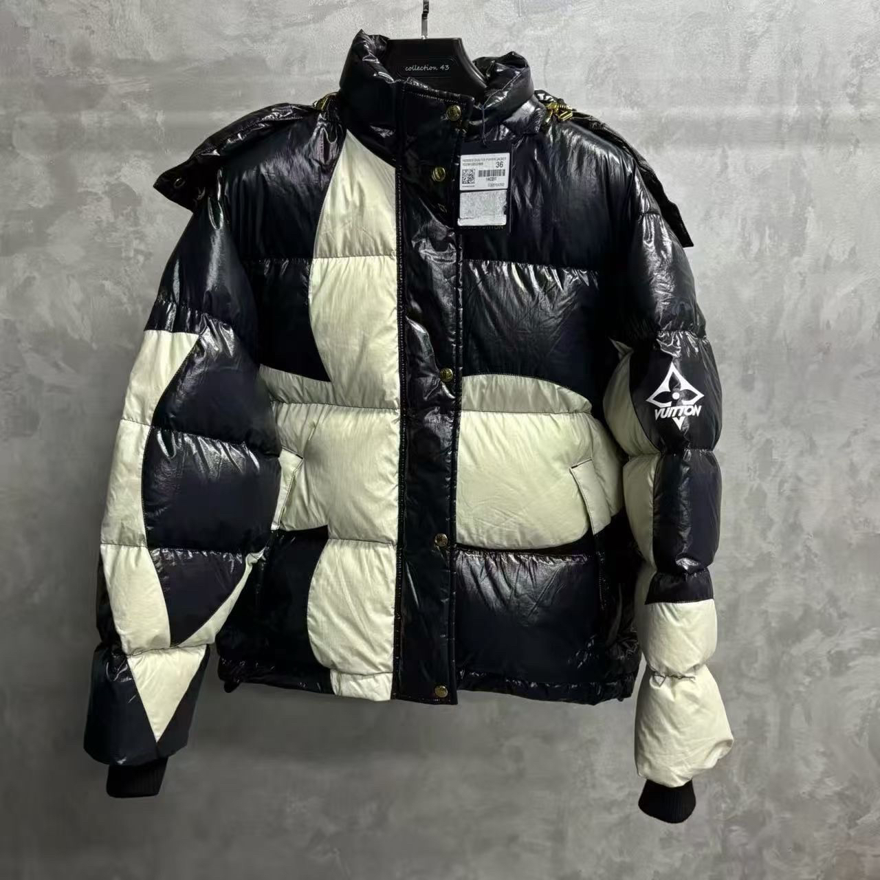 未使用 LouisVuitton/路易威登 黑白交织字母花卉印花羽绒服36/40