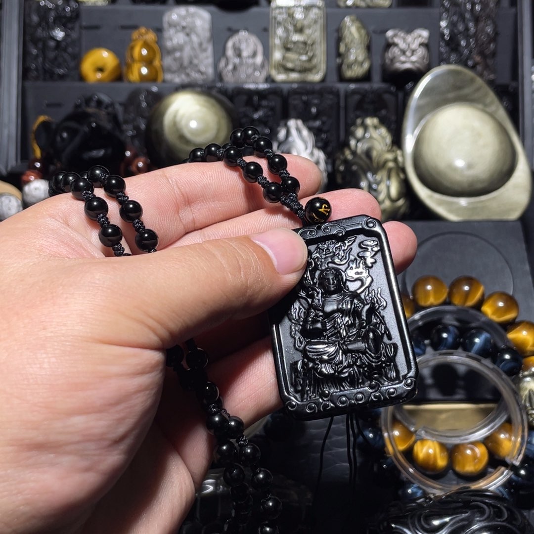 太****黑曜岩未镶嵌颈饰