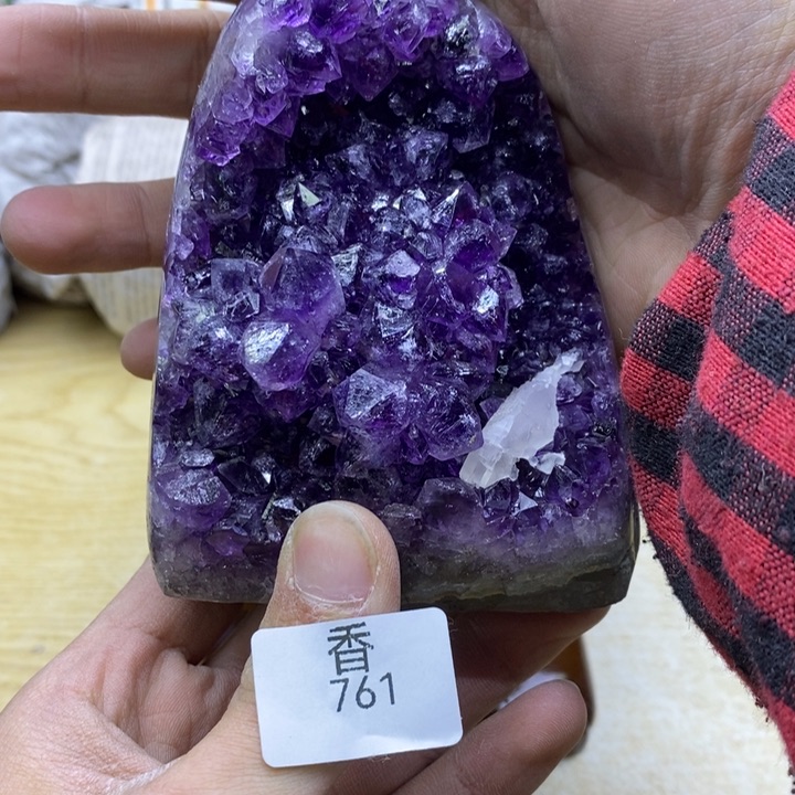 水晶大型摆件（非配饰）未镶嵌