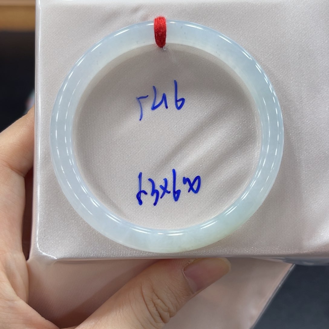 未镶嵌手镯翡翠翡翠