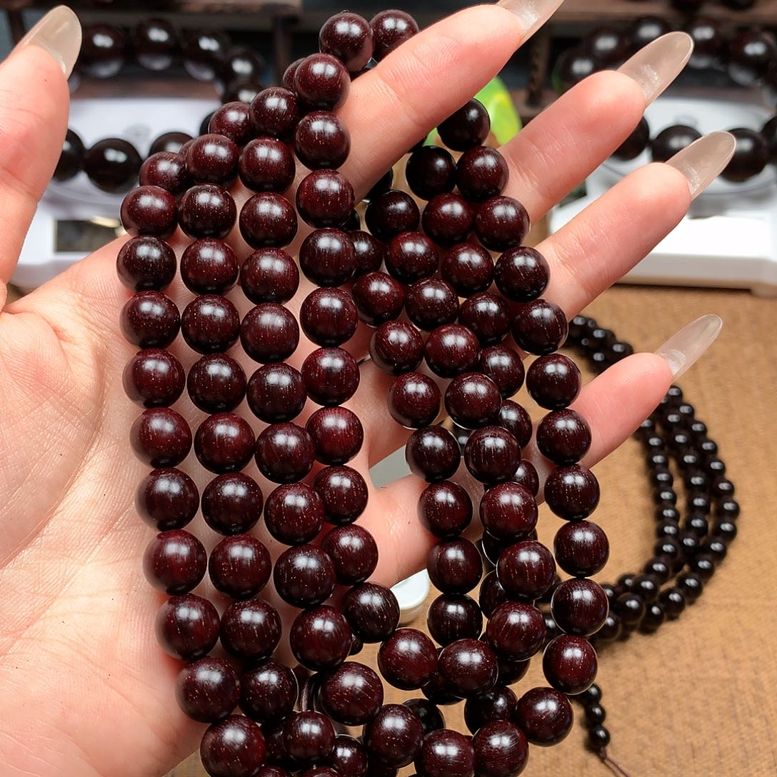 檀香紫檀（小叶紫檀）新****地1.0满星