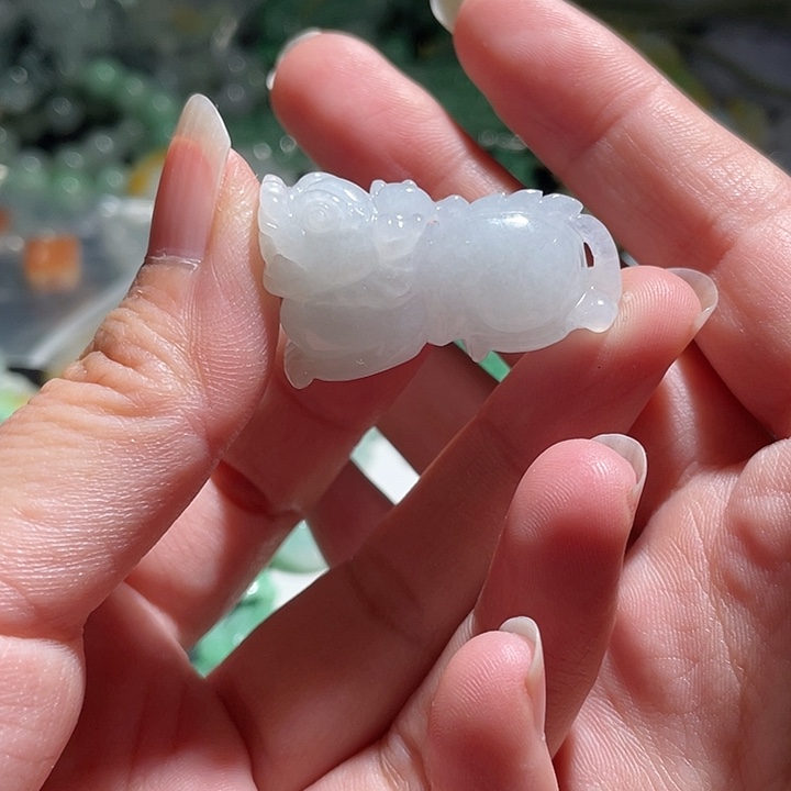 颈饰未镶嵌翡翠天