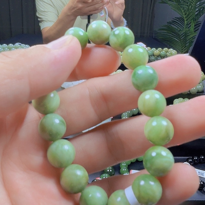 未镶嵌手链和田玉