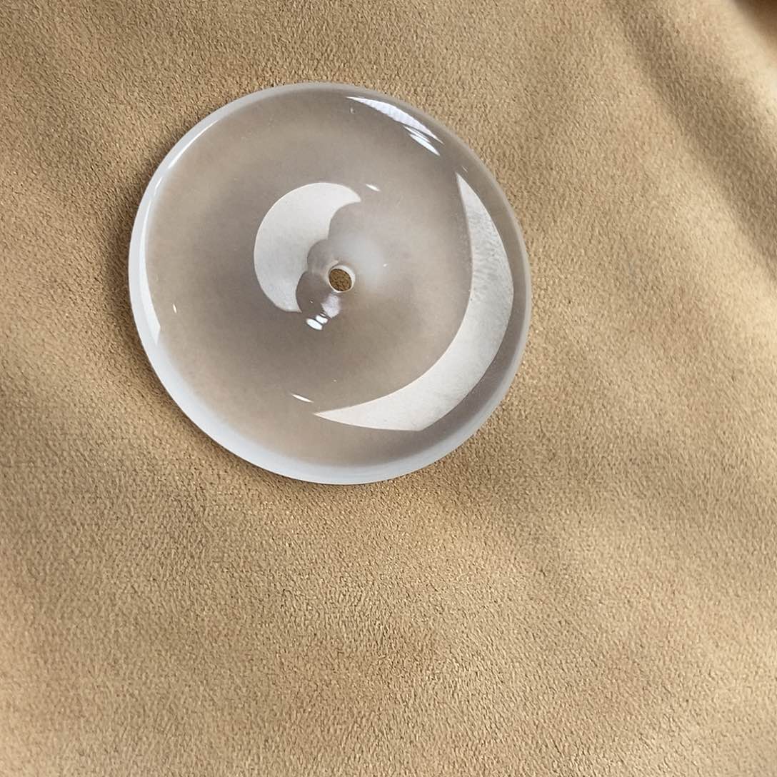 石英质玉颈饰未镶嵌逐****心