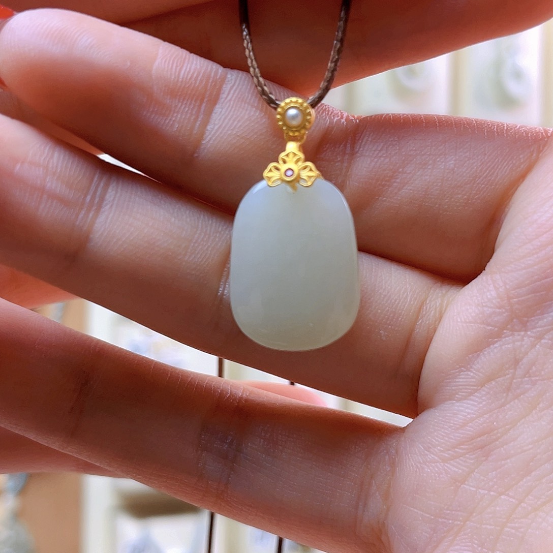 和田玉吊坠(赠链)银S925镀金镶嵌