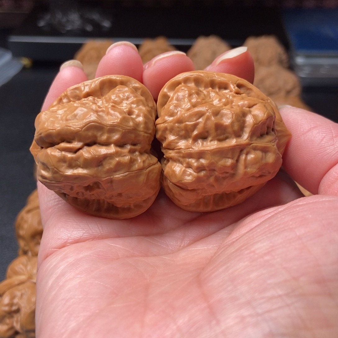 文玩核桃把件蛤蟆头38