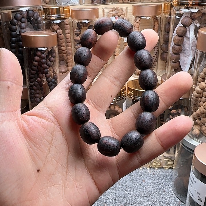 降真香其他13×15黑油手串