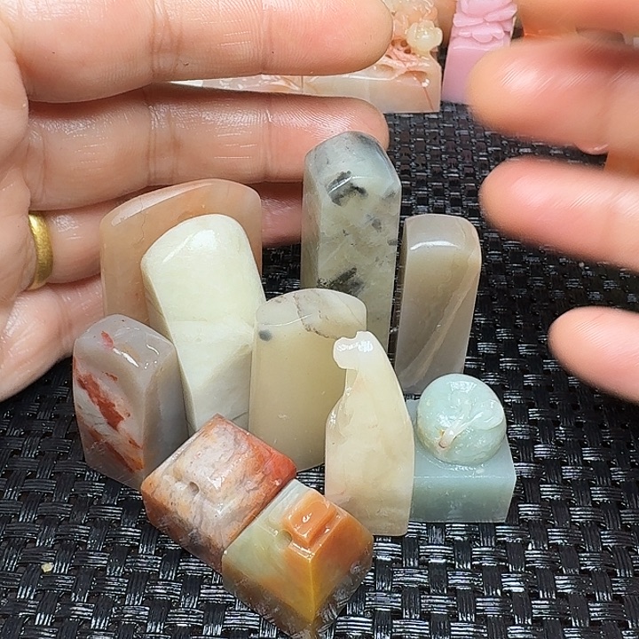 老挝石真真正正章