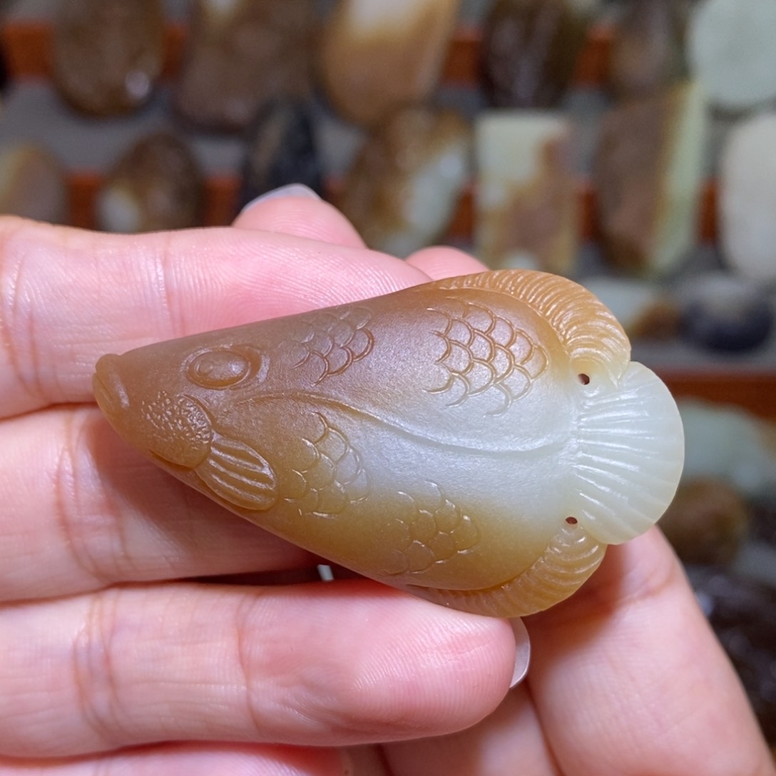 定制和田玉且末糖年年有鱼