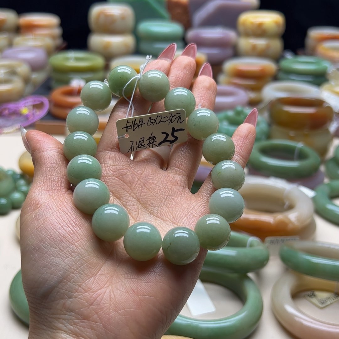 石英质玉手串未镶嵌