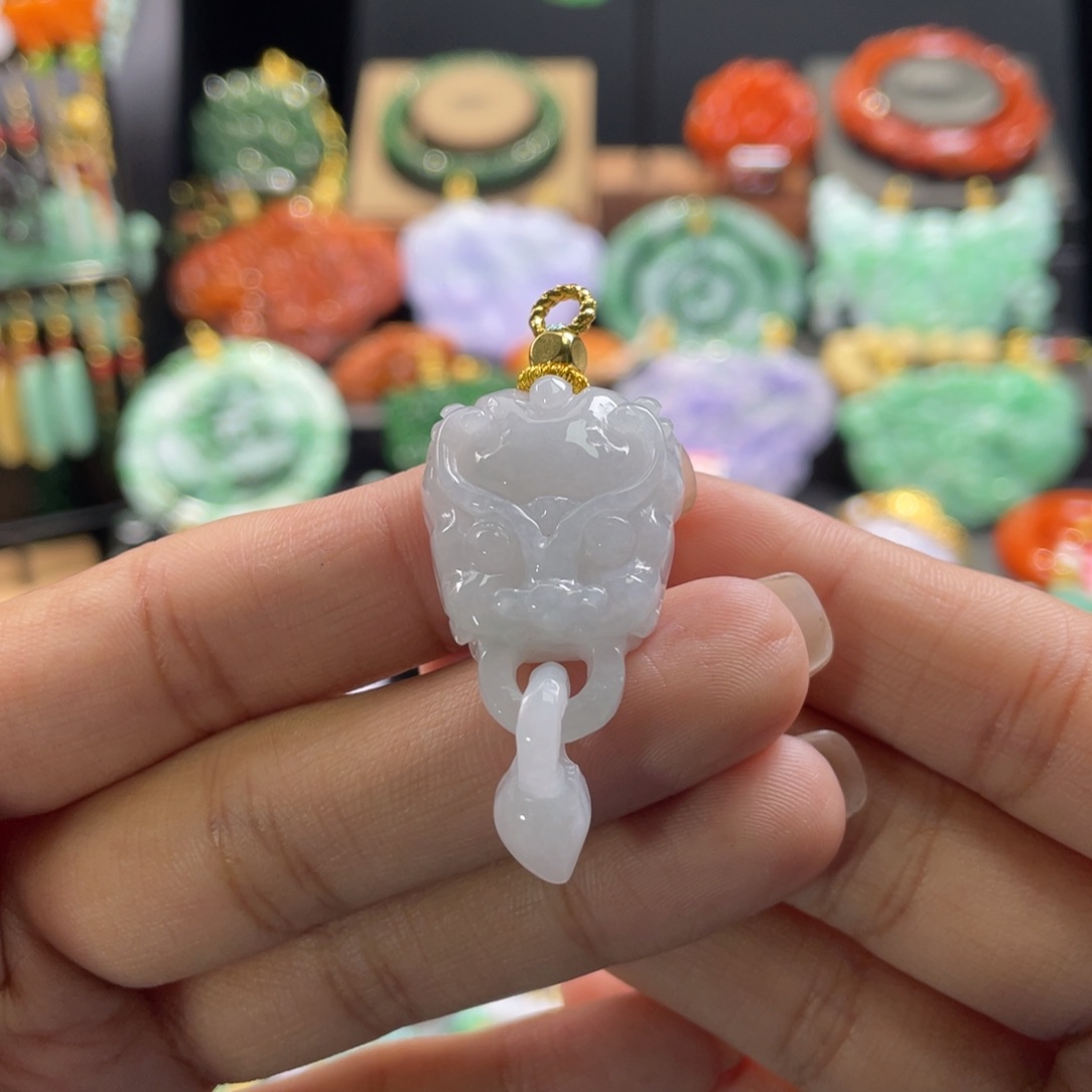 翡翠颈饰未镶嵌代编织