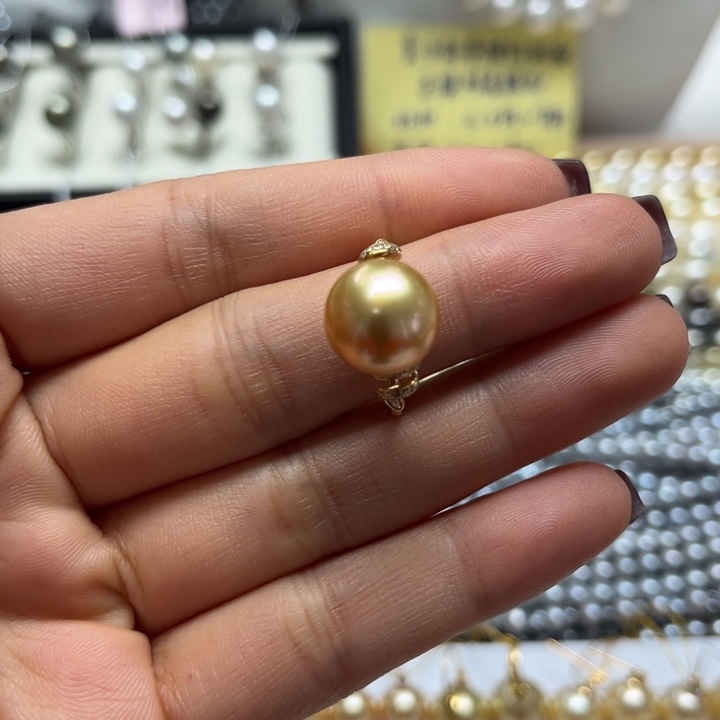 海水珍珠戒指18K金镶嵌