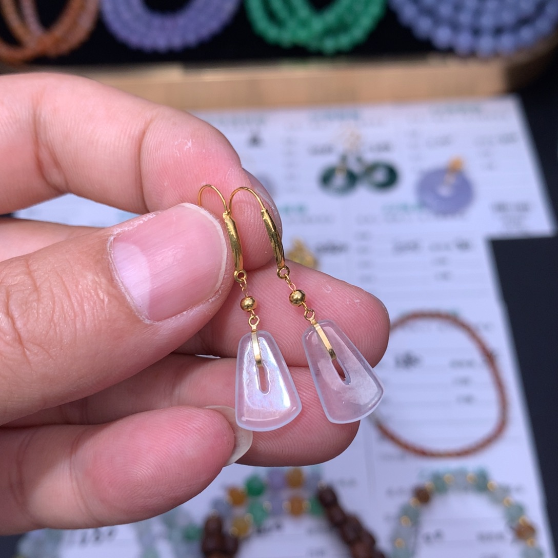 翡翠18K金镶嵌颈饰48小时鉴赏期退货不扣服务费