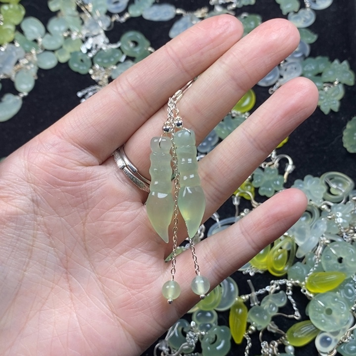 蛇纹石玉未镶嵌挂件耳饰耳环项链