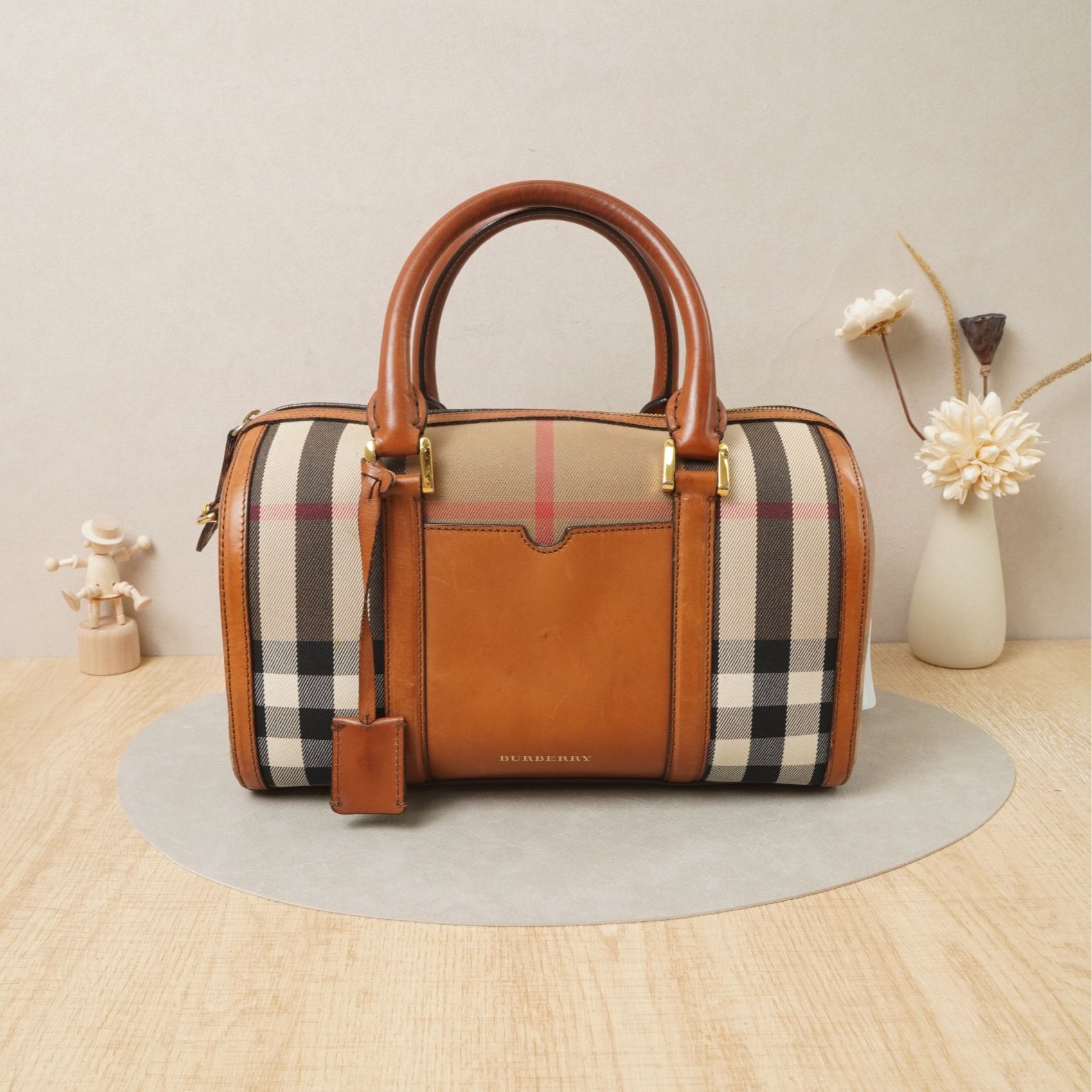 95新 BURBERRY/博柏利 博柏利波士顿包格纹帆布/DS046004