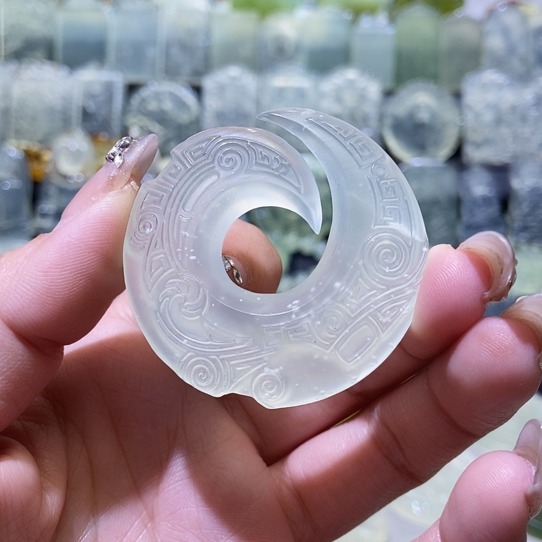 岫玉吊坠未镶嵌吊坠