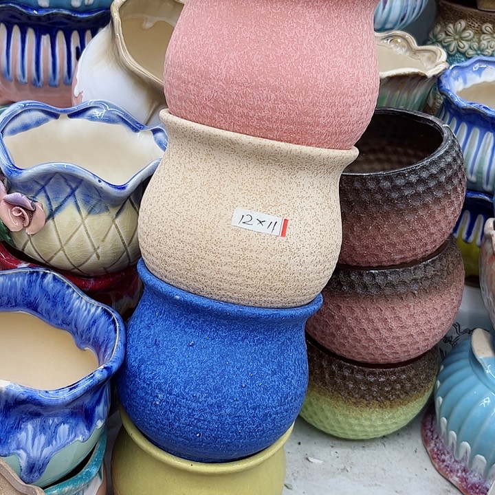 多肉绿植陶瓷花盆9.9包邮，有孔